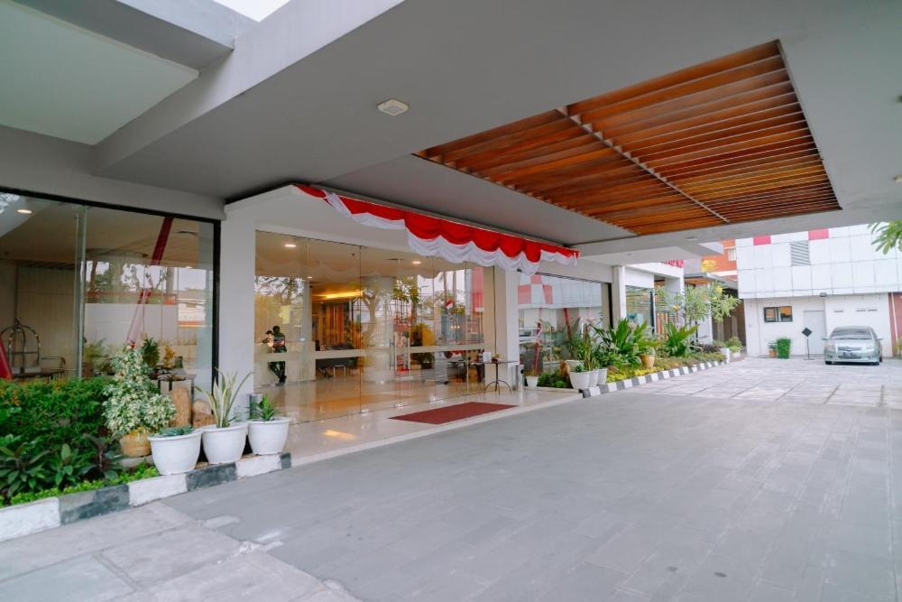 Sahid Bandara Soekarno Hatta Tangerang Exterior photo